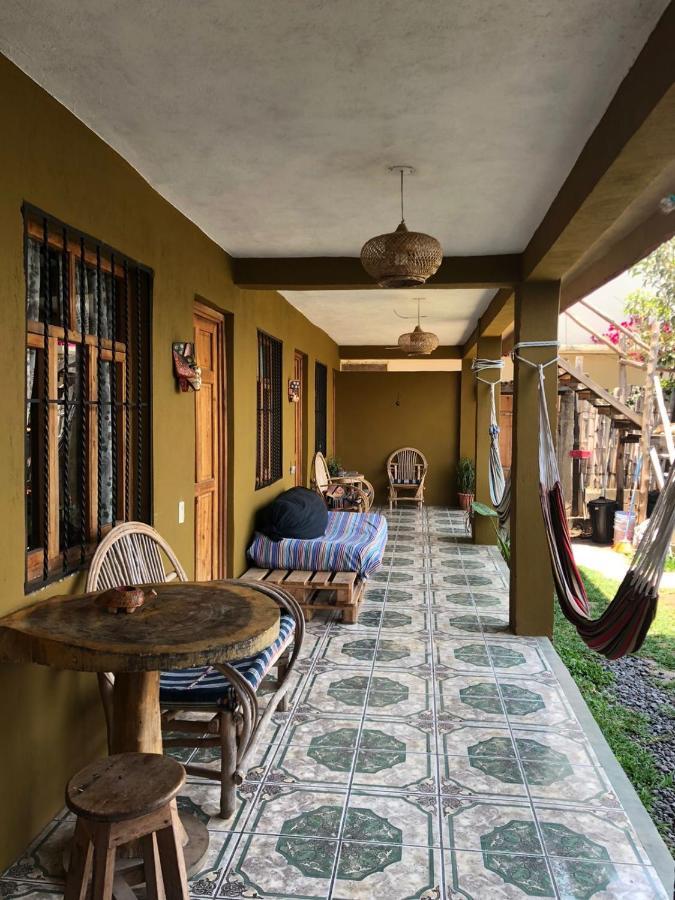 Kawoq Guesthouse San Pedro La Laguna Bagian luar foto