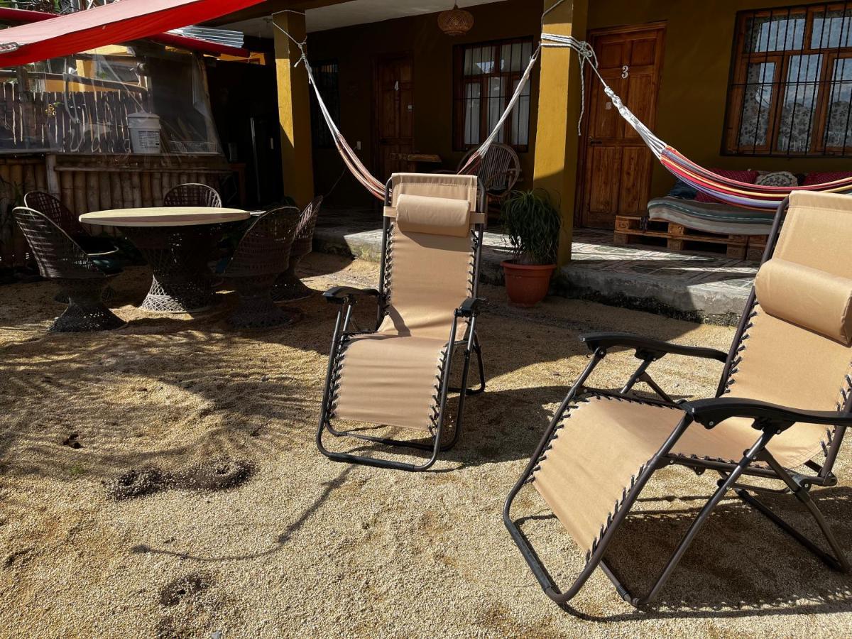 Kawoq Guesthouse San Pedro La Laguna Bagian luar foto
